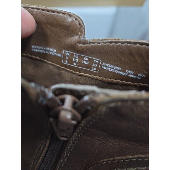 Clarks Carleta Artisan Womens Size 8.5 Brown Leather Ankle Booties Boots Shoes - Picture 6 of 9